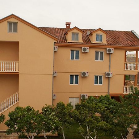 Apartments Dalila Ulcinj Eksteriør billede
