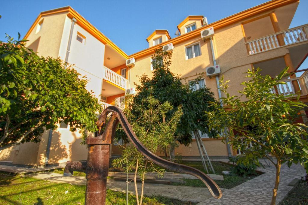 Apartments Dalila Ulcinj Eksteriør billede