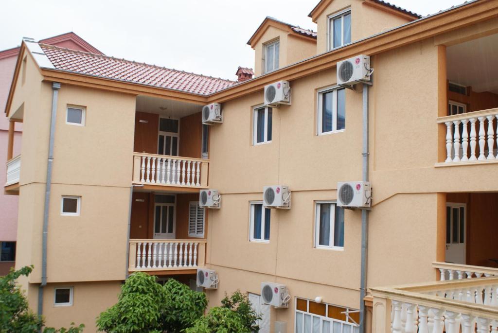 Apartments Dalila Ulcinj Eksteriør billede
